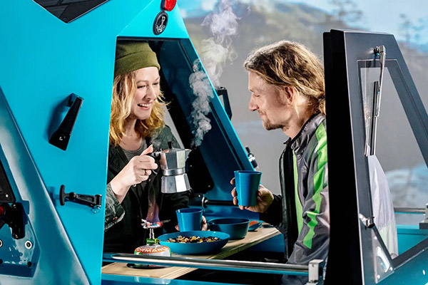 சைக்கிள், போட், கலைப்பாற்றும் ரூம்... எப்படி வேணாலும் பயன்படுத்திக்கலாம்... இப்படி ஒரு வண்டி தாங்க தேவை!