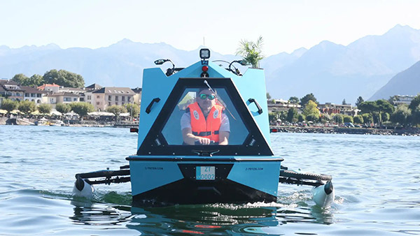 சைக்கிள், போட், கலைப்பாற்றும் ரூம்... எப்படி வேணாலும் பயன்படுத்திக்கலாம்... இப்படி ஒரு வண்டி தாங்க தேவை!