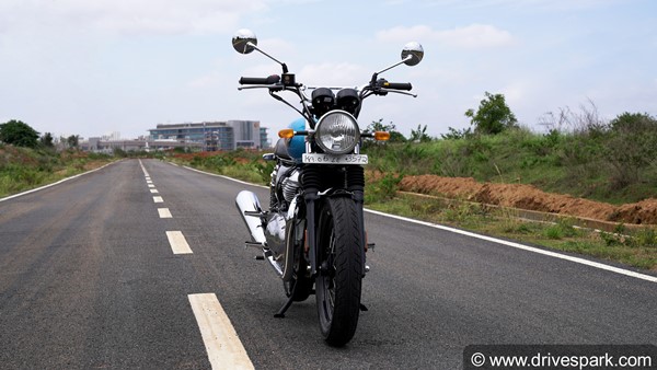 அந்த காலத்துல ரொம்ப ஃபேமஸ்... புதிய பெயரை பதிவு செய்தது ராயல் என்பீல்டு... என்னனு தெரிஞ்சா அசந்திருவீங்க!