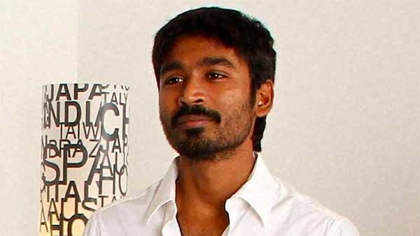 நடிகர் தனுஷின் ரோல்ஸ் ராய்ஸ் காரை இவ்ளோ தெளிவா இதுக்கு முன்னாடி பாத்திருக்கீங்களா? இப்போ பாருங்க! ரொம்ப கிளியரா தெரியுது!