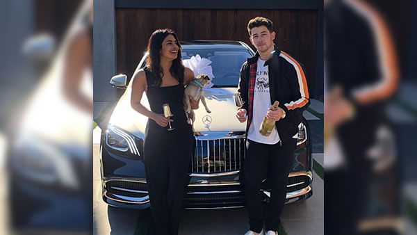 வேற லெவல் சொகுசு காரை விற்பனை செய்த பிரியங்கா சோப்ரா... இதுதான் காரணமா! இத விக்குறதுக்கு எப்படிதான் மனசு வந்துச்சோ!