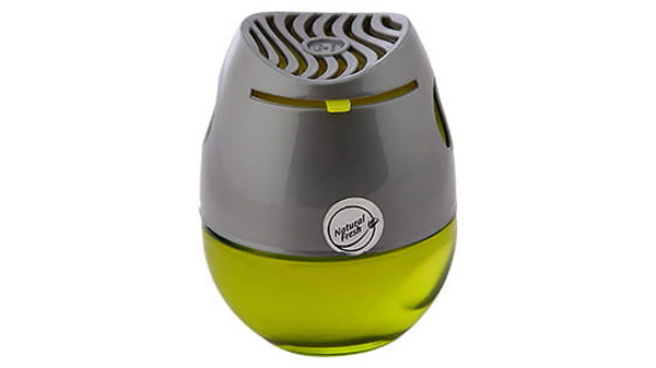 என்ன மாதிரியான வெயில் அடிச்சாலும் அசால்ட் செஞ்சுரலாம்... ஆன, அதுக்கு இந்த அக்ஸசெரீஸ்கள் உங்க காருல இருக்கணும்!