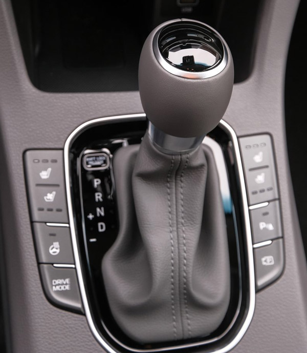 இந்தியாவில் இத்தன விதமான தானியங்கி டிரான்ஸ்மிஷன் தேர்வுகள் கிடைக்குதா!! டாப் 5 ஆட்டோமேட்டிக் டிரான்ஸ்மிஷன்களும், அவற்றின் சிறப்புகளும்...