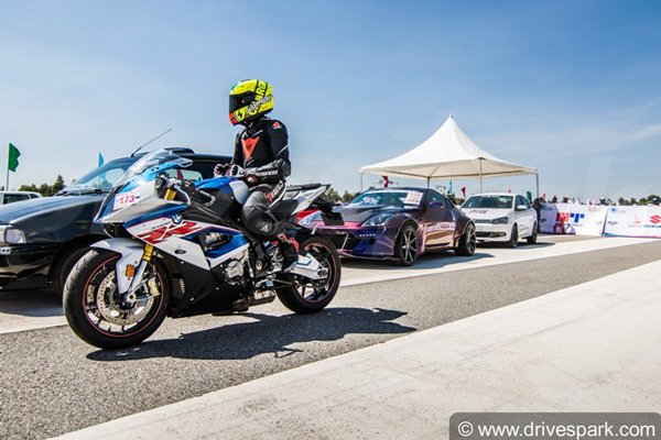 விரைவில் ஓசூரில் தொடங்குகிறது 2022 வ்ரூம் டிராக் ரேஸ்... பந்தயத்தை பார்க்க ஆவலா இருக்கீங்களா? இதோ முழு விபரம்! 