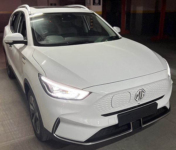 75க்கும் அதிகமான இணைப்பு கார் வசதிகளுடன் 2022 எம்ஜி இசட்.எஸ் எலக்ட்ரிக் கார்!! மார்ச் 7இல் அறிமுகம்