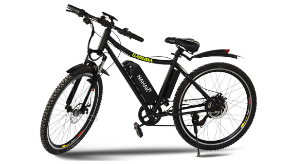 ஒரு கிமீ ஓட்ட 25 பைசா மட்டுமே செலவாகும்... பயன்பாடும் ரொம்ப அதிகம்... Nahak Exito Solo இ-மொபட் அறிமுகம்!