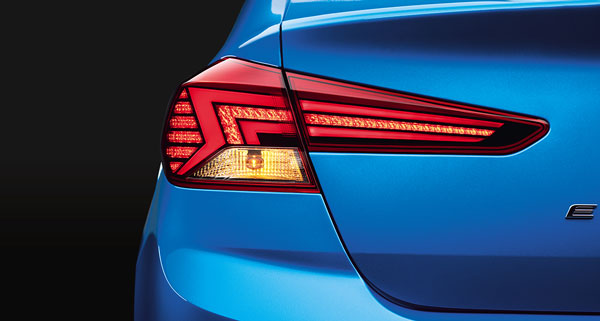 ஹூண்டாய் எலண்ட்ராவின் விற்பனை இந்தியாவில் நிறுத்தமா? ஸ்டைலிஷான செடான் கார் ஆச்சே!!