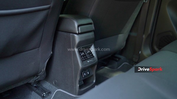 பாதுகாப்பு, டெக்னாலஜியில் புதிய பலேனோ வேற லெவல்... மாருதி நிறுவனத்தில் இப்படி ஒரு காரா? விலை அதை விட ஆச்சரியம்