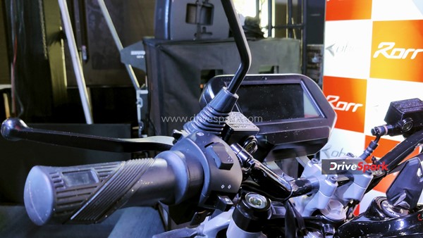 தமிழக வாசிகளாலும் வாங்கிக்க முடியும்... Oben Rorr எலெக்ட்ரிக் பைக் விற்பனைக்கு அறிமுகம்... முன் தொகை ரூ. 999 மட்டுமே!