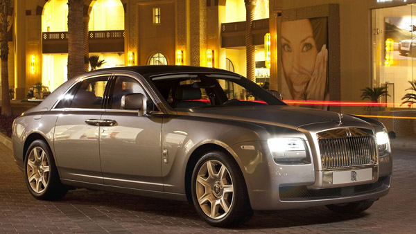 ஹாலிவுட் ஸ்டார் வில் ஸ்மித் சிறந்த நடிகர் மட்டுமல்ல... மிக சிறந்த வாகன காதலரும் ஆவார்! எத்தன கார்கள வச்சிருக்காரு தெரியுமா?