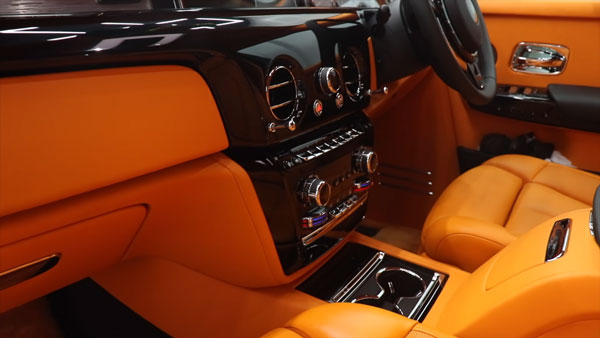 ஹெலிகாப்டரை விட அதிக விலை கொண்ட ரோல்ஸ் ராய்ஸ் பேந்தம்... இவ்ளோ அதிக விலைக்கான காரணம் என்ன? இத உங்களுக்கு யாரும் சொல்ல மாட்டாங்க!