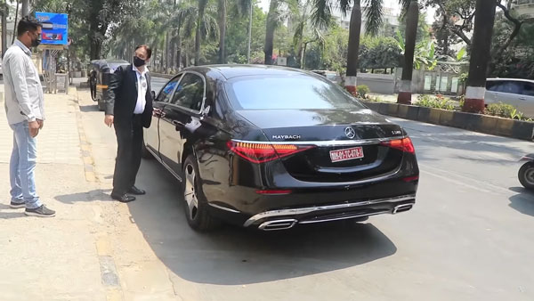 41வது பிறந்த நாளை விலை உயர்ந்த புதிய காருடன் கொண்டாடும் பிரபல நடிகர்... இவ்ளோ அதிக விலையா! தலையே சுத்துது!