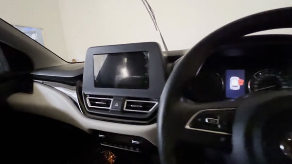 ஷோரூம்களில் 2022 டொயோட்டா க்ளான்ஸா ஃபேஸ்லிஃப்ட் கார்!! டெலிவிரி விரைவில் துவக்கம்