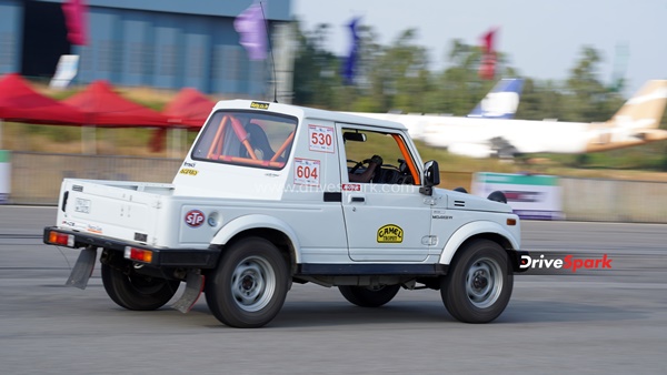 வெற்றிகரமாக நிறைவுற்றது 6வது வ்ரூம் டிராக் மீட்... நிகழ்வின் பிரத்யேக படங்கள் மற்றும் சுவாரஷ்யங்களின் தொகுப்பு!