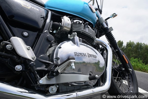 சூப்பரான விலை... விற்பனையில் சக்கை போடு போடும் ராயல் என்பீல்டு 650 ட்வின்ஸ் பைக்குகள்... பிரம்மாண்ட வளர்ச்சி!