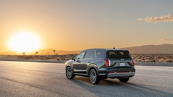 இனி யூகங்களுக்கு இடமில்லை... 2023 ஹூண்டாய் பாலிசேட் கார் முழுமையாக வெளியீடு... செம சூப்பரா இருக்கே!