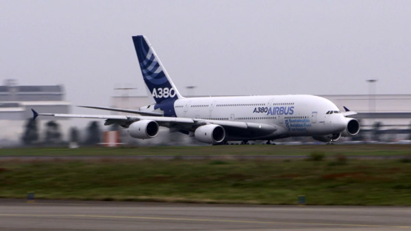 சமையல் ஆயிலில் வெற்றிகரமாக பறந்த விமானம்... எவ்ளோ நேரம் பறந்துச்சு தெரிஞ்சா ஆச்சரியப்படுவீங்க!