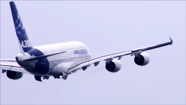 சமையல் ஆயிலில் வெற்றிகரமாக பறந்த விமானம்... எவ்ளோ நேரம் பறந்துச்சு தெரிஞ்சா ஆச்சரியப்படுவீங்க!