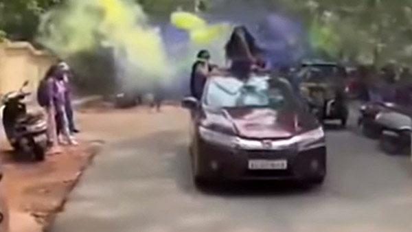 ஆர்டிஓ வரை சென்ற கேரள கல்லூரி மாணவிகளின் ‘ஆர்ட்ஸ் டே’ கொண்டாட்டம்!! வழங்கப்பட்ட புதுமையான தண்டனை!