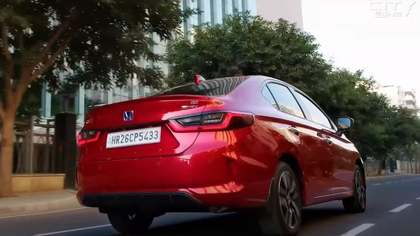 லிட்டருக்கு 26.5 கிமீ மைலேஜ் தரும் ஹோண்டா சிட்டி ஹைபிரிட் வெளியீடு! கொஞ்சம் காத்திருங்க... சீக்கிரமே விற்பனைக்கு வரபோகுது!