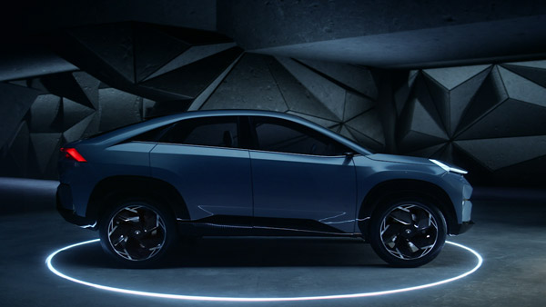 'புதுமை' என்கிற பெயரில் டாடாவின் புதிய எலெக்ட்ரிக் கார்... உண்மையிலேயே காருக்கு ஏற்ற பெயருங்க இது!