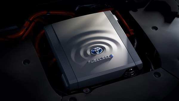 மத்திய அரசின் வரி விலக்குடன்... நாட்டின் முதல் டொயோட்டா மிராய் ஹைட்ரஜன் கார்!! கேரளாவில் பதிவு