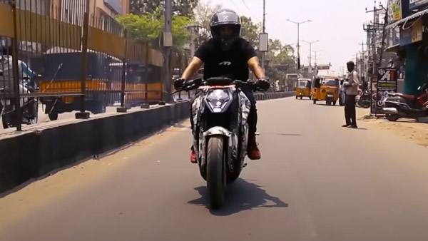 கொளுத்தும் 40 டிகிரி வெயிலில் அல்ட்ராவொய்லெட் எஃப்77 பைக் சோதனை!! இந்தியாவின் முதல் அதிவேக எலக்ட்ரிக் பைக்!