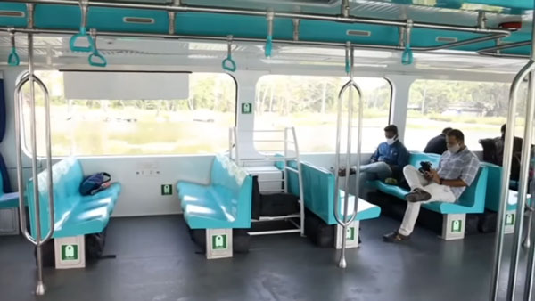 இந்தியாவிலேயே முதல் முறையாக வாட்டர் மெட்ரோ சேவை தொடக்கம்! சூப்பர்... இதுக்காகவே அந்த ஊருக்கு டூர் போலாம்!