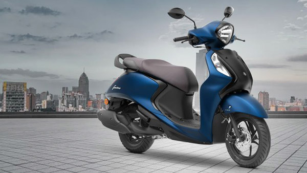 ஆஹா இந்த போட்டில நாமலும் கலந்திருக்கலாம் போலிருக்கே! பரிசுகளையும், இலவசங்களையும் வாரி வழங்கிய யமஹா!