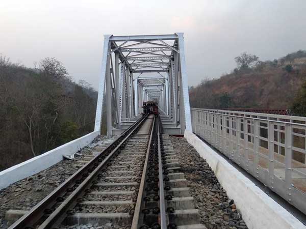 அட எத்தன முறை டிராவல் பண்ணியிருக்கோம் ஆனா இது தெரியாம போச்சே... இந்திய ரயில்வே பற்றிய 20 அமேஸிங்கான தகவல்கள்!