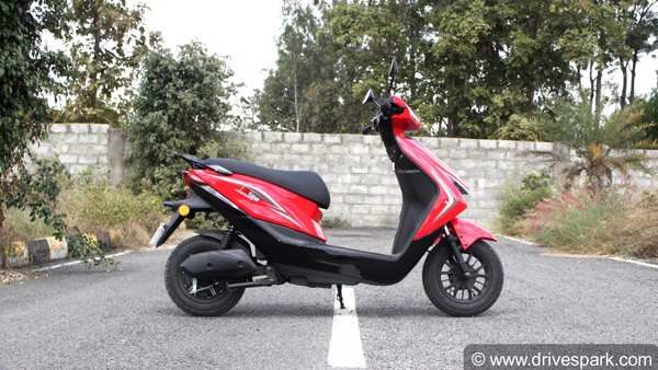 கம்மியான விலையிலேயே இவ்வளவு எலெக்ட்ரிக் ஸ்கூட்டர் இருக்குதா? 