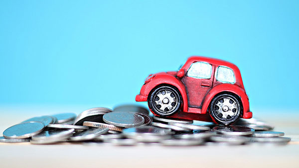 இப்படி ஒரு விஷயத்தை கேள்விபட்டதே இல்ல! கார் மீது பறவை எச்சமிட்டால் நிறைய பேர் சந்தோஷப்படுவாங்க! ஏன் தெரியுமா?