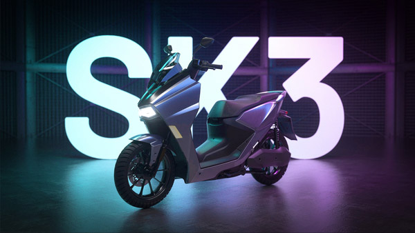 ஆச்சரியமா இருக்கே... இந்த எலெக்ட்ரிக் ஸ்கூட்டர் 300 கிமீ பயணிக்குமா! இது மட்டுமா டிஎஃப்டி திரை, க்ரூஸ் கன்ட்ரோல் அம்சங்களும் அதுல கொடுத்திருக்காங்க!