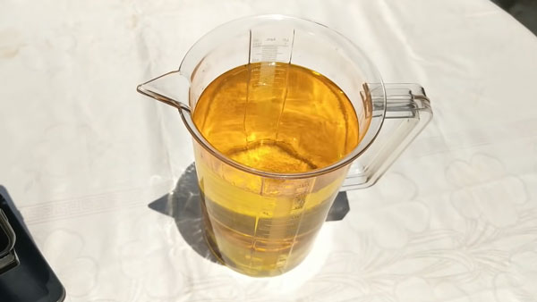 உச்சி வெயில்ல வண்டிய நிறுத்தினா பெட்ரோல் ஆவியாகுமா?.. ரொம்ப நாள் சந்தேகத்திற்கு முற்று புள்ளி வைக்கலாம் வாங்க!