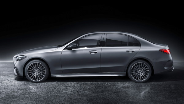 வர 10ம் தேதில இருந்து இந்த காரை வாங்கலாம்... பென்ஸ் சி-கிளாஸ் இந்தியாவில் அறிமுகம்! இந்த கார் எவ்ளோ மைலேஜ் தரும் தெரியுமா!