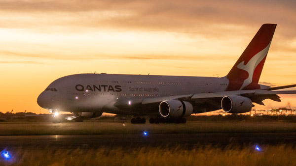 20 மணி நேரம் தொடர்ந்து பறக்கும்,உலகின் நீண்ட தூரம் பயணிக்கும் விமானம் விரைவில் அறிமுகம்