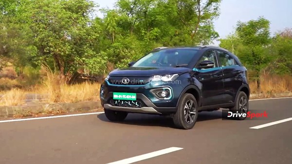 முழு சார்ஜில் அசால்டாக 300 கி.மீ பயணித்தோம் . . . டாடா நெக்ஸான் இவி மேக்ஸ் ரிவியூ . . .