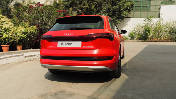 விலையை கேட்டதும் தலையே சுத்துது... காஸ்ட்லியான காரை வாங்கிய பிரபல நடிகரின் மனைவி... யார்னு தெரியுமா?