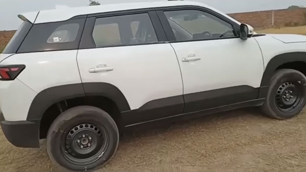 முதல்முறையாக காட்சி தந்துள்ள விலை குறைவான 2022 மாருதி பிரெஸ்ஸா வேரியண்ட்!! என்னென்ன அம்சங்கள் இல்லை? முதல்முறையாக காட்சி தந்துள்ள விலை குறைவான 2022 மாருதி பிரெஸ்ஸா வேரியண்ட்!! என்னென்ன அம்சங்கள் இல்லை?