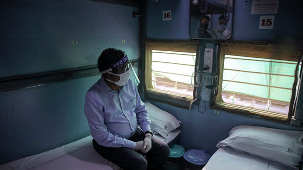 கம்மி விலையில் ரயில் டிக்கெட் புக் பண்ண இப்படி ஒரு ஐடியா இருக்கா ? இவ்ளோ நாளா இதை மிஸ் பண்ணீட்டோமே !