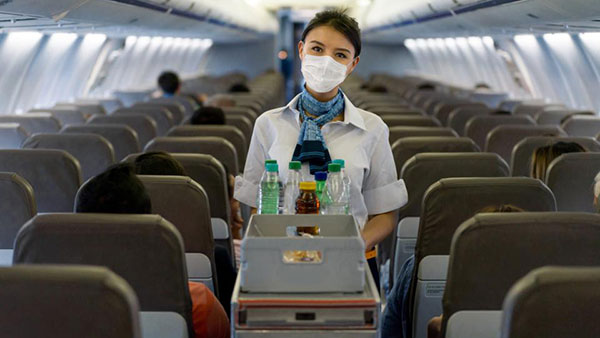 விமானத்தில் மட்டும் ஒரு சிலர் டீ, காபி குடிக்க மாட்டாங்க... ஏன் தெரியுமா? இந்த சின்ன தப்பை செய்தால் அவ்ளோதான்!