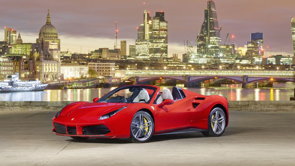 நடிகர் ஜானி டெப் 45 சொகுசு கார்களை வச்சிருக்காராம்... இந்த அரிய வகை காரும் அவர் கிட்ட இருக்கா!.. செம்ம ஆள இருக்காரே!