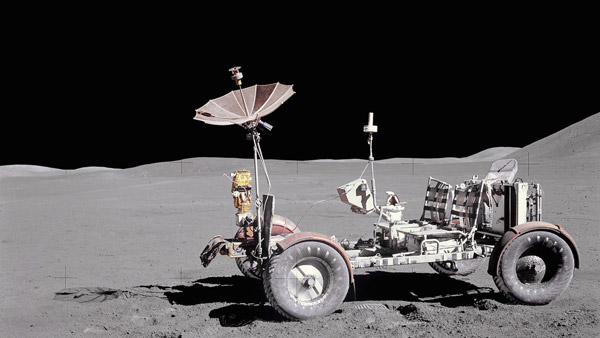 இனி நிலவிலும் கால் டாக்ஸிகள் ஓடும்... லூனார் கார்களை தயாரிக்கத் தீவிர முயற்சி