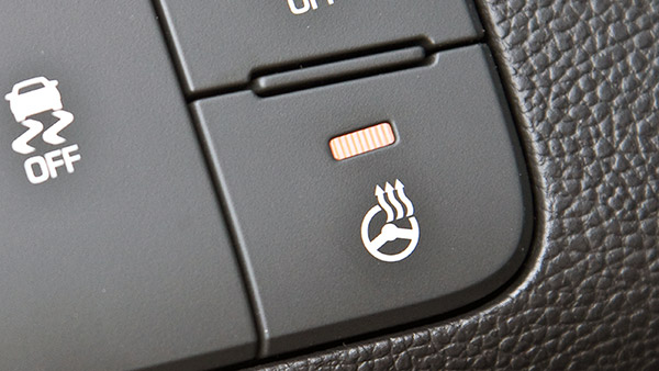 இந்த ஆக்சஸரீஸ் எல்லாம் நீங்க பார்த்திருக்கவே மாட்டீங்க . . . ஆனா செம யூஸ்புல்லா இருக்கும் . . . என்னலாம் இருக்குன்னு பாருங்க . . .