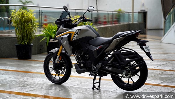 மலிவு விலையில் விற்கப்படும் அட்வென்சர் பயணங்களுக்கு ஏற்ற பைக்குகள்... விலையில மட்டும் இல்ல ஓட்டுறதுக்கும் ஃப்ரெண்ட்லியா இருக்கும்!