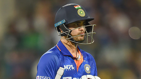 டெலிவரிக்காக பலர் காத்திருக்காங்க... இஷான் கிஷன் அசால்டா தூக்கீட்டாரு... இந்த சூப்பரான காரின் விலை இவ்ளோதானா?