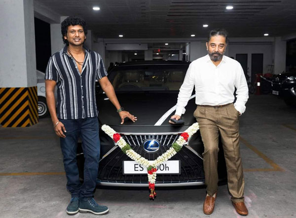 அன்பளிப்புனா இப்படி இருக்கணும்... விக்ரம் இயக்குநர் லோகேஷுக்கு பரிசளிக்கப்பட்ட காரு எவ்ளோ சூப்பரானது தெரியுமா?