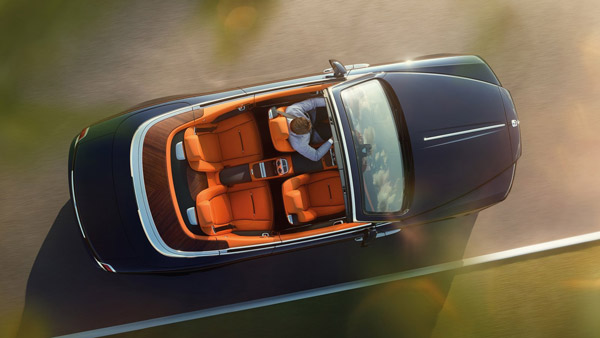 கீல் கீயை ஆக்டிவேட் செய்த ரோல்ஸ் ராய்ஸ் உரிமையாளர் . . . காரை நடுரோட்டிலேயே நிறுத்திவிட்டுத் தப்பிச்சென்ற திருடர்கள் . . . நடந்தது என்ன ? 