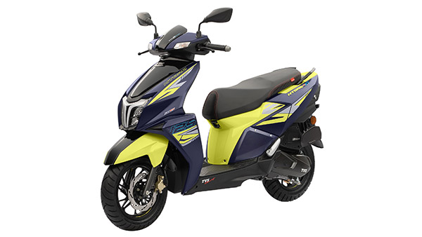 ஆச்சரியமளிக்கும் வகையில் டிவிஎஸ் என்டார்க் 125 எக்ஸ்டி தேர்வின் விலை அதிரடியாக குறைப்பு... இவ்ளோ கம்மி பண்ணிட்டாங்களா!.. 