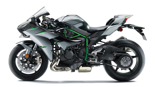 இதுதான் TTF அண்ணாவின் கனவு பைக்காம் . . . இதையெல்லாம் வாங்க அம்பானியே ஒரு நிமிஷம் யோசிப்பாரு . . . அவ்ளோ காஸ்ட்லி !